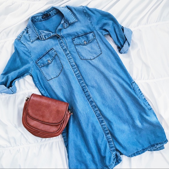 Club Monaco Dresses & Skirts - Club Monaco Jean Dress with Pockets Size 4